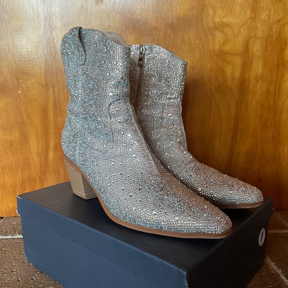 Rhinestone Ankle Boots, Cowboy Style - Size 10 - Picture 1 of 4